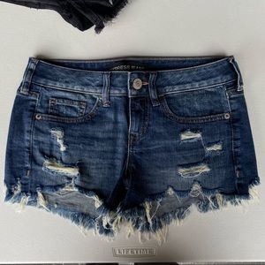 Express Distressed Cut Off Denim Jean Shorts 00